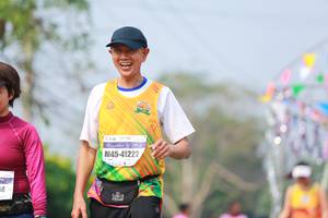 BIB: 41222, 952
                            <button type="button" onclick="openModal(9891163)" class="btn btn-primary btn-sm float-right btn-popup" data-toggle="modal" data-target=".modal-high-quality">
                        <i class="fas fa-shopping-cart"></i> Add to Cart
                    </button>
                                            <button type="button" onclick="isThisMe(9891163, true)" class="btn btn-success btn-sm float-right btn-popup btn-isme hidden" data-toggle="tooltip" data-placement="bottom" title="นี่คือรูปของคุณใช่ไหม คลิกที่นี่เพื่อเอาเข้าอัลบั้ม">
                        <i class="fas fa-plus"></i> Add to album
                    </button>
                    <button type="button" onclick="isThisMe(9891163, false)" class="btn btn-warning btn-sm float-right btn-popup btn-isnotme hidden">
                        <i class="fas fa-ban"></i> Remove from album
                    </button>